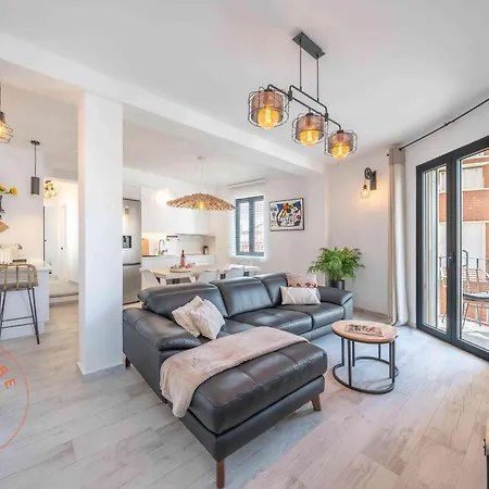 Stylish In Centro - Tcm (adults Only) Apartment *